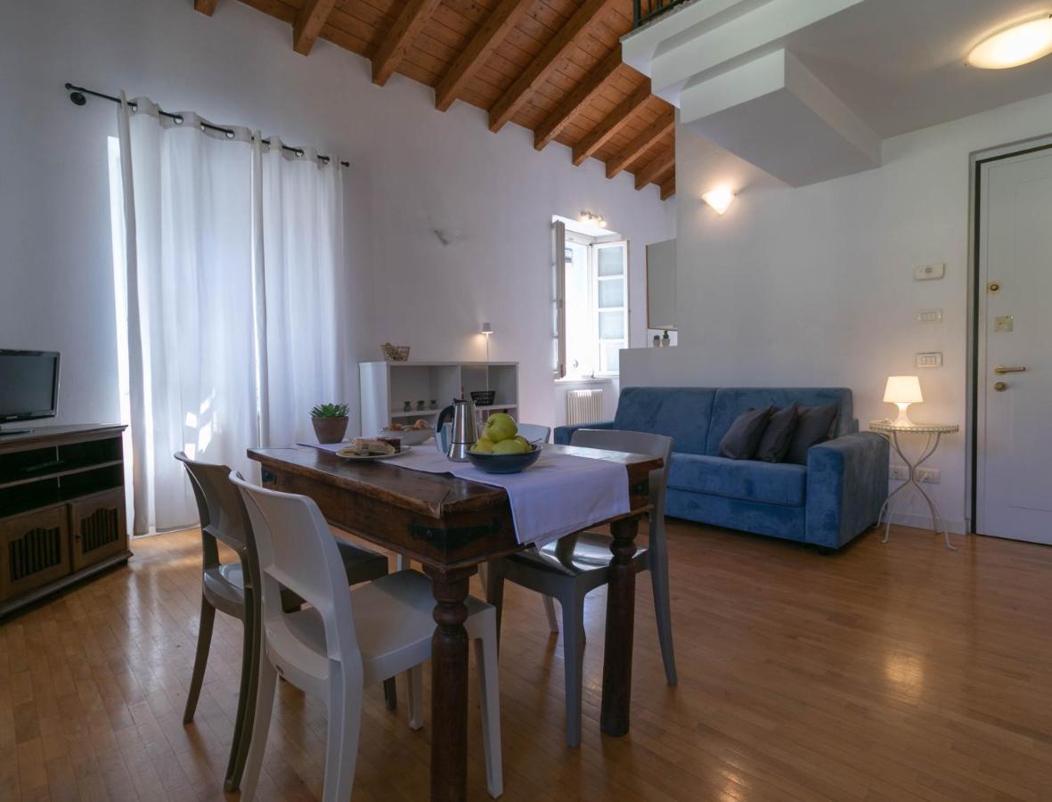 Mamma Ciccia - Casa Azzurra Apartment Mandello del Lario