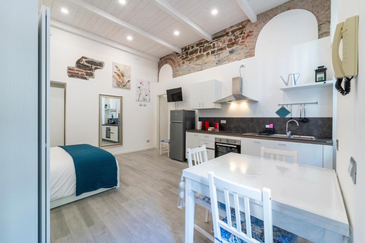 Modern At Via Carloni By Wonderful Italy Apartment Como