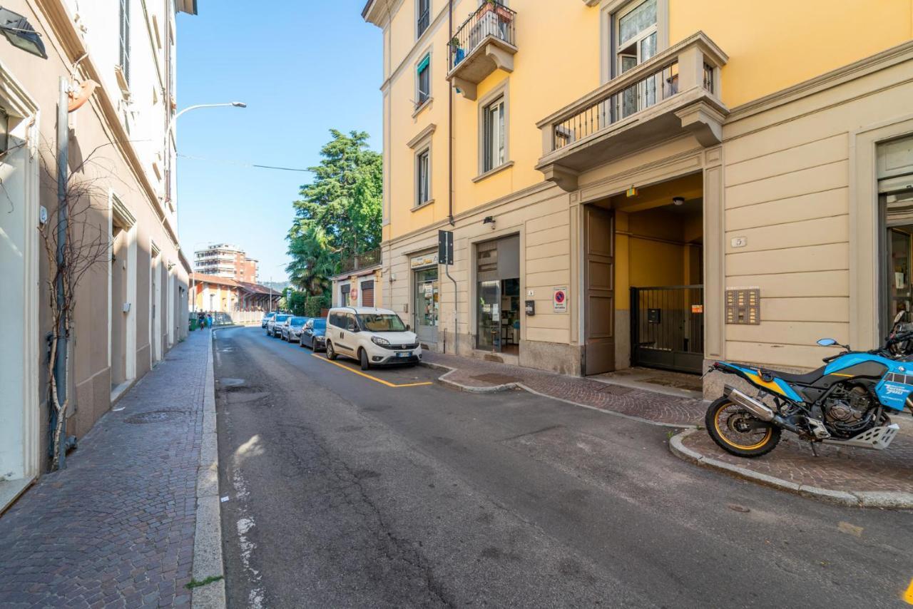 Modern At Via Carloni By Wonderful Italy *