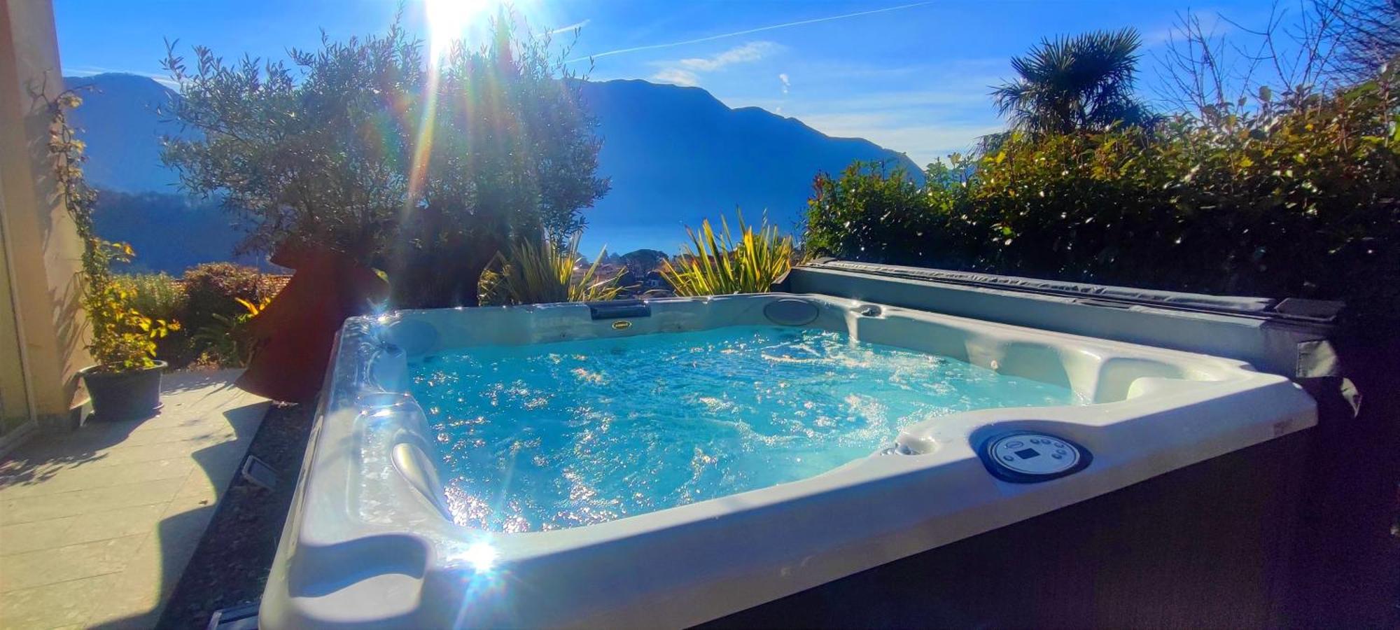 Magic Garden Como-pool-jacuzzi&amazing View * Lenno