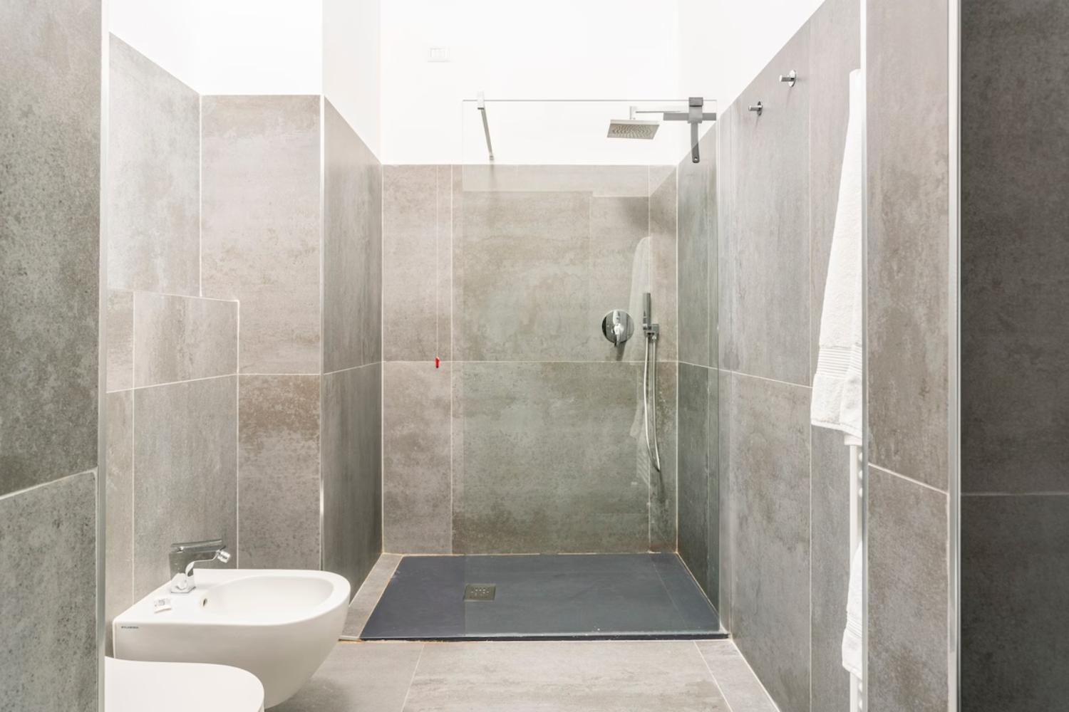 Apartment Diaz Novantuno - Luxury Center Como