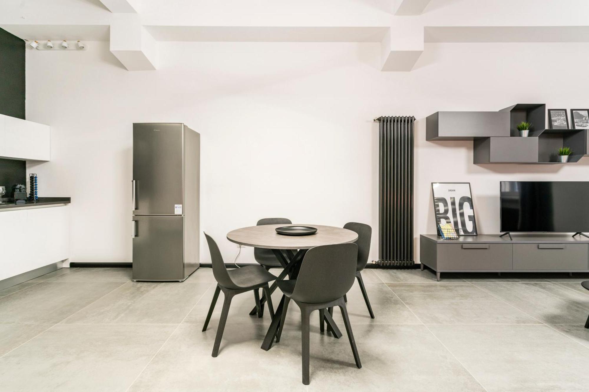 Diaz Novantuno - Luxury Center Apartment