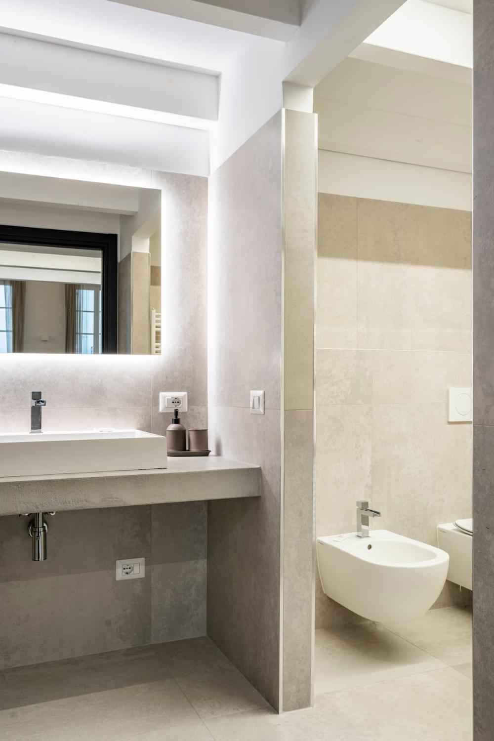 Diaz Novantuno - Luxury Center *