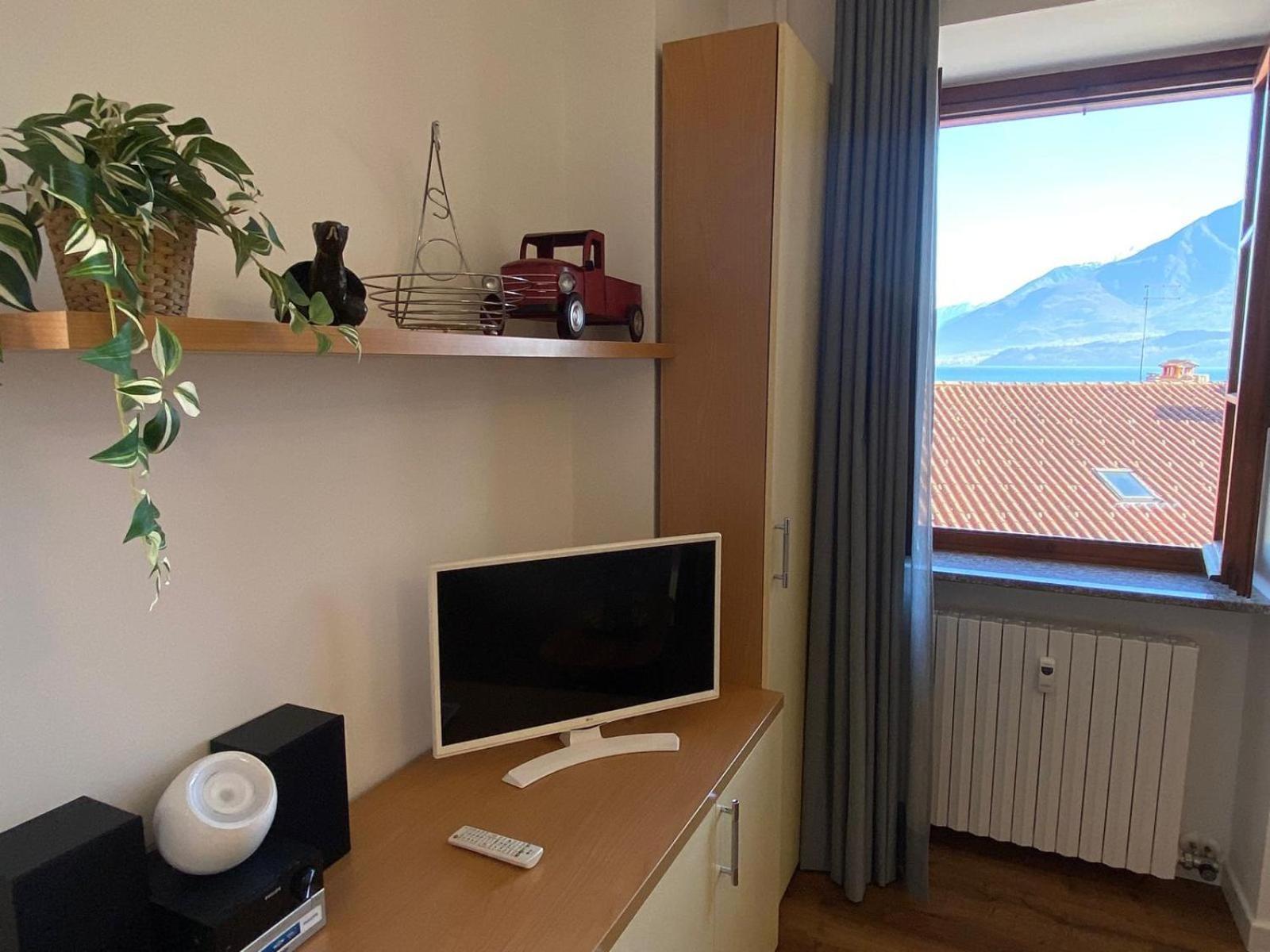 Lakeside Apartment