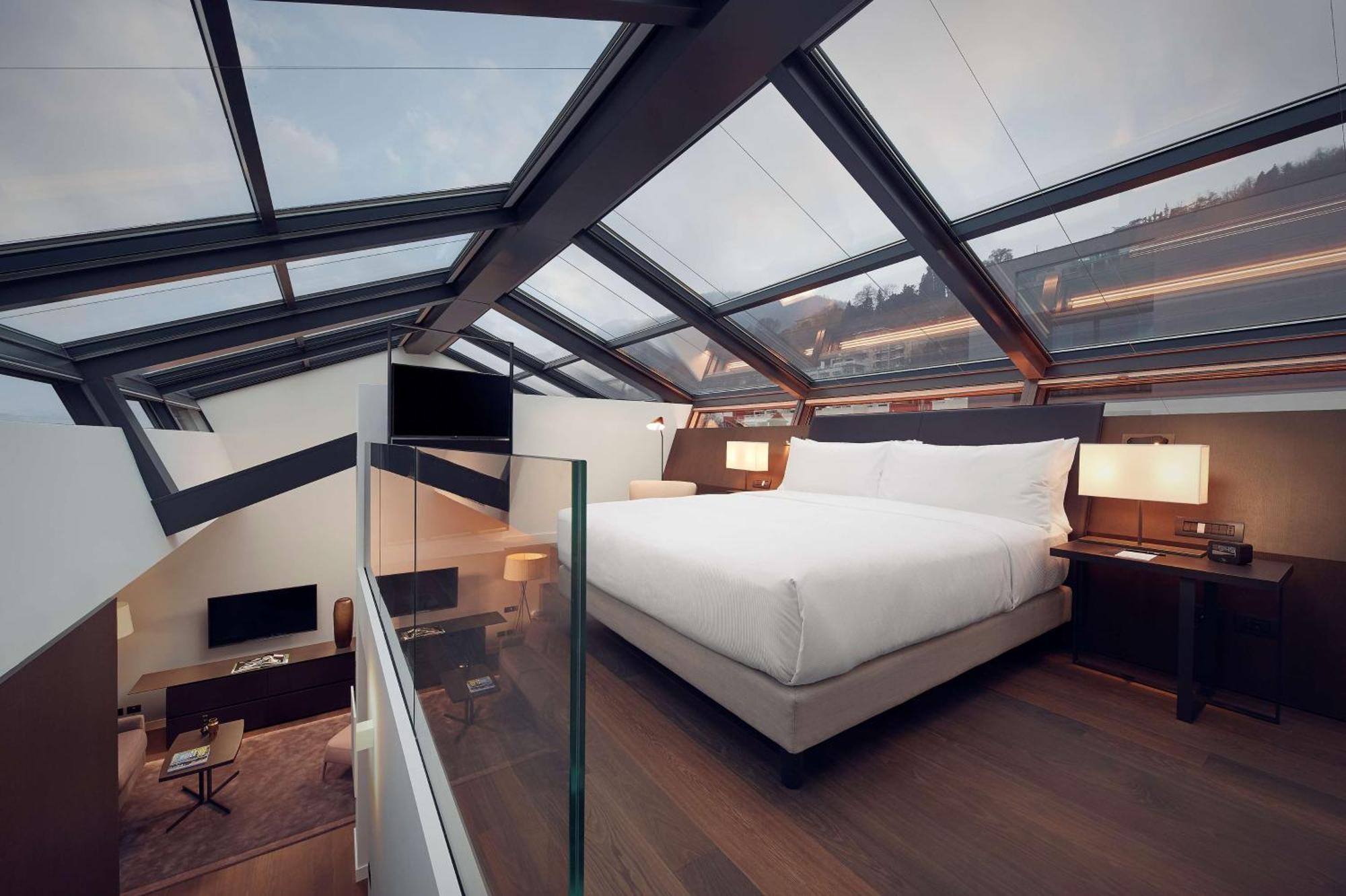 Hilton 4*