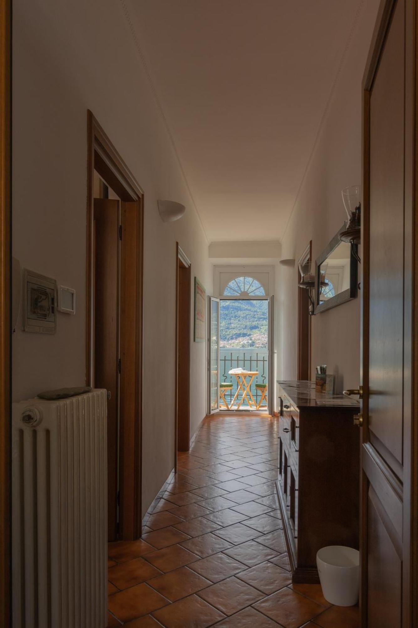 Casa Emi Lezzeno