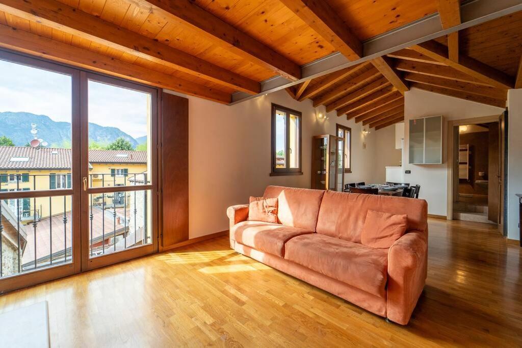 Elegante Loft A 100 Metri Dalla Apartment