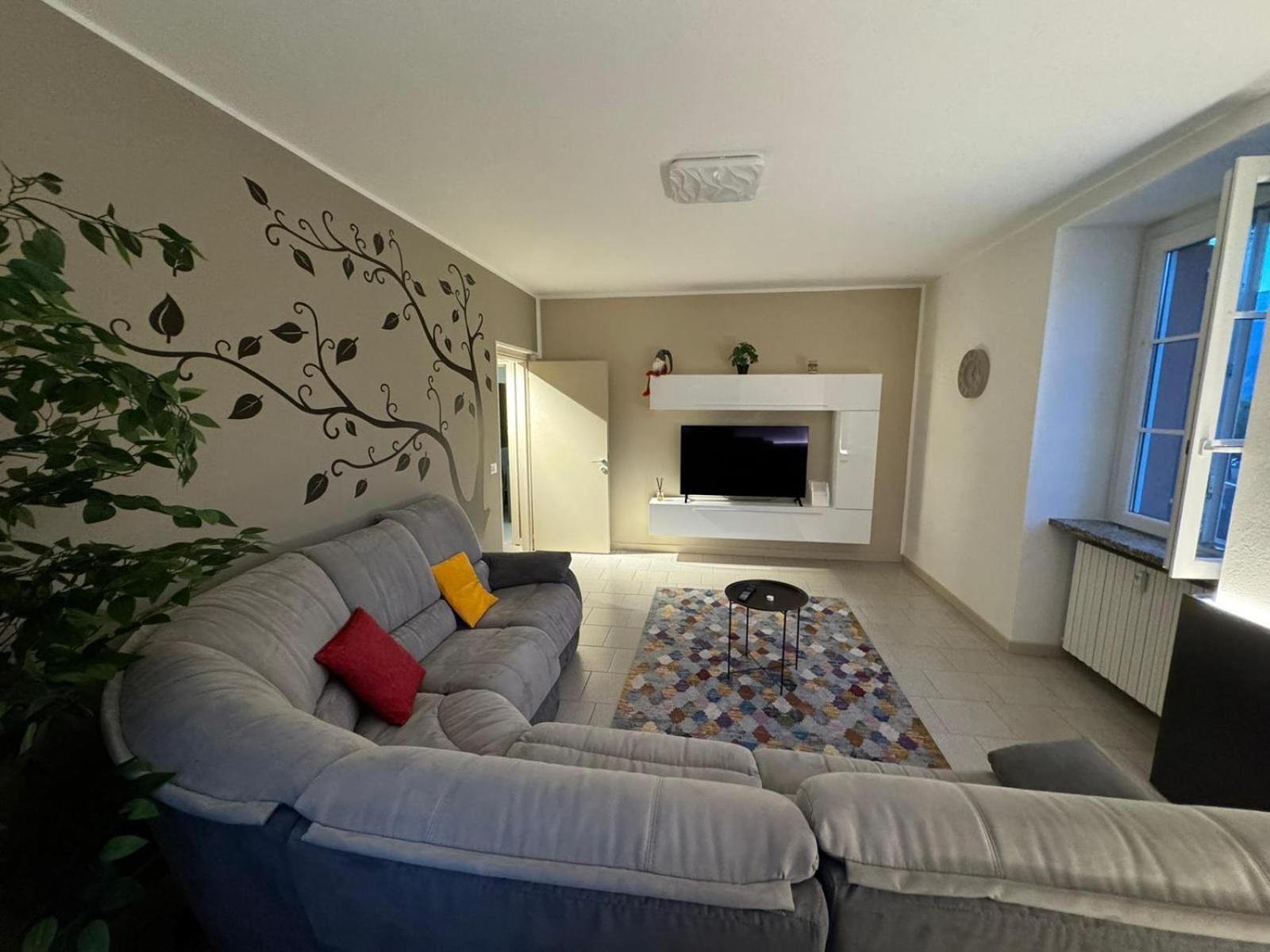 Apartment Center Colico