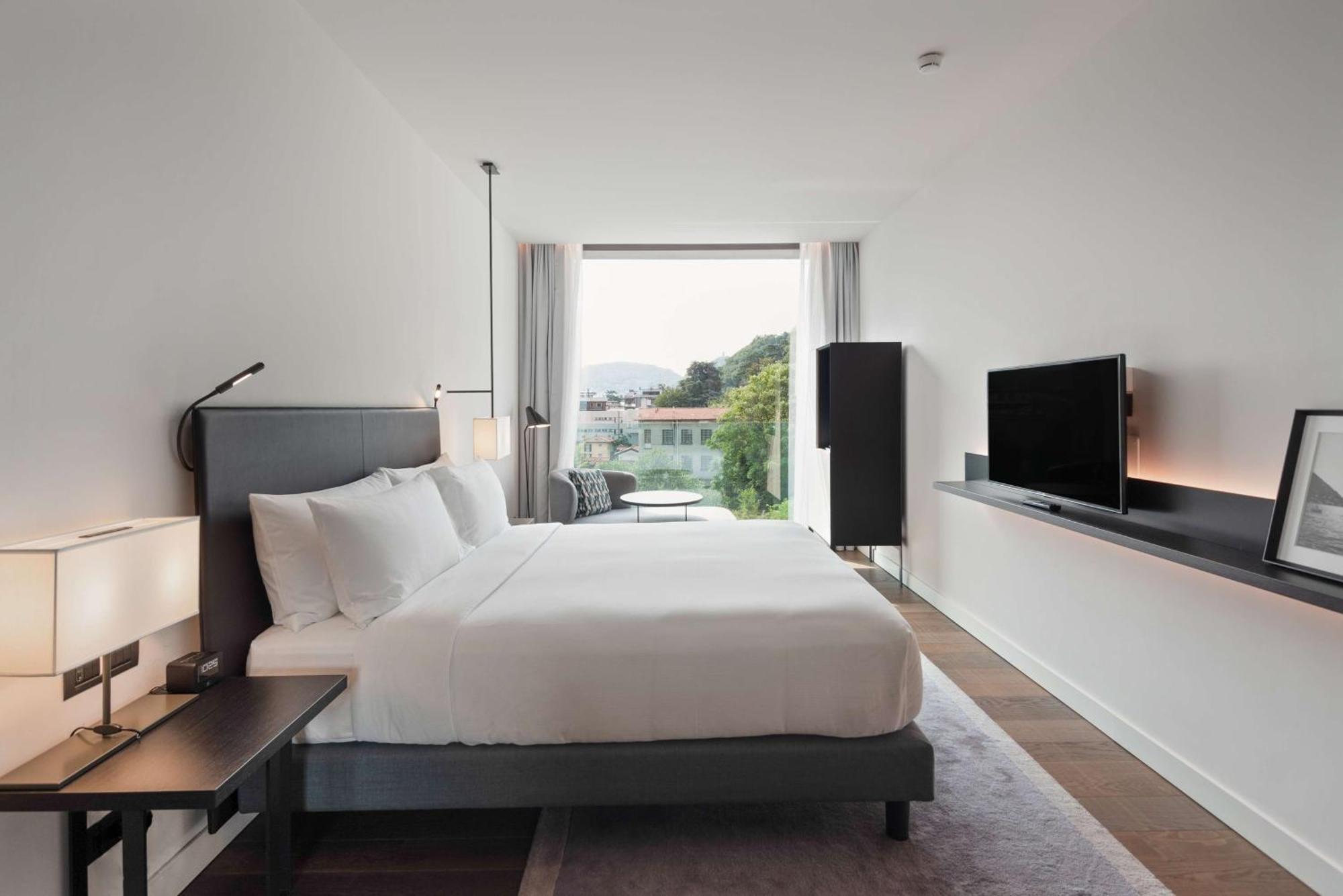 Hilton 4* Como