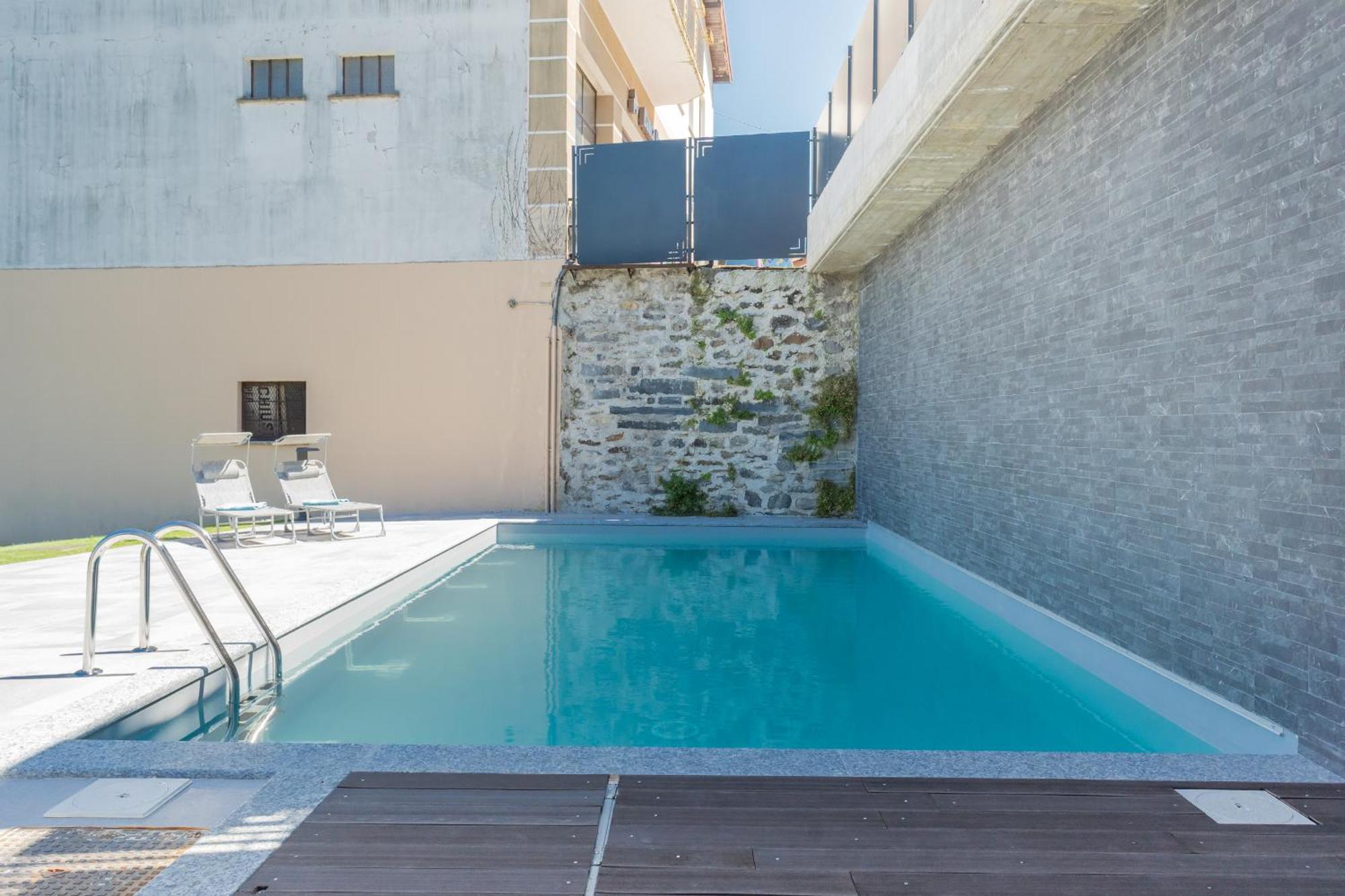 Misultin House & Swimming Pool, Luxury In By Rent Apartment