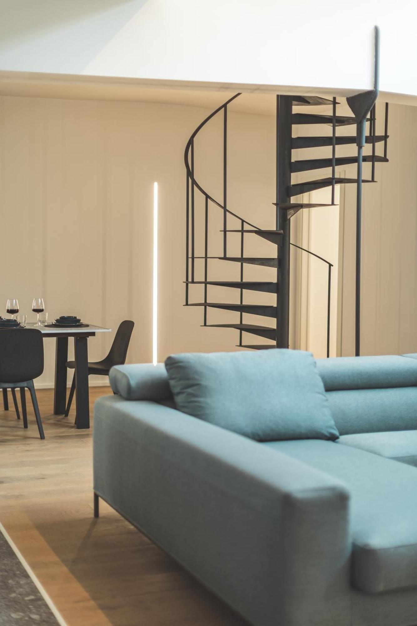 The Secret Loft * Como