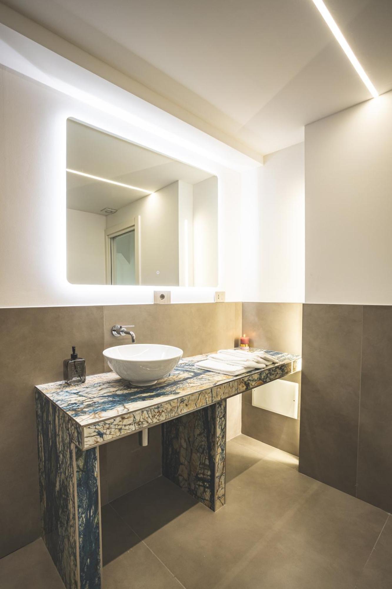 Apartment The Secret Loft Como