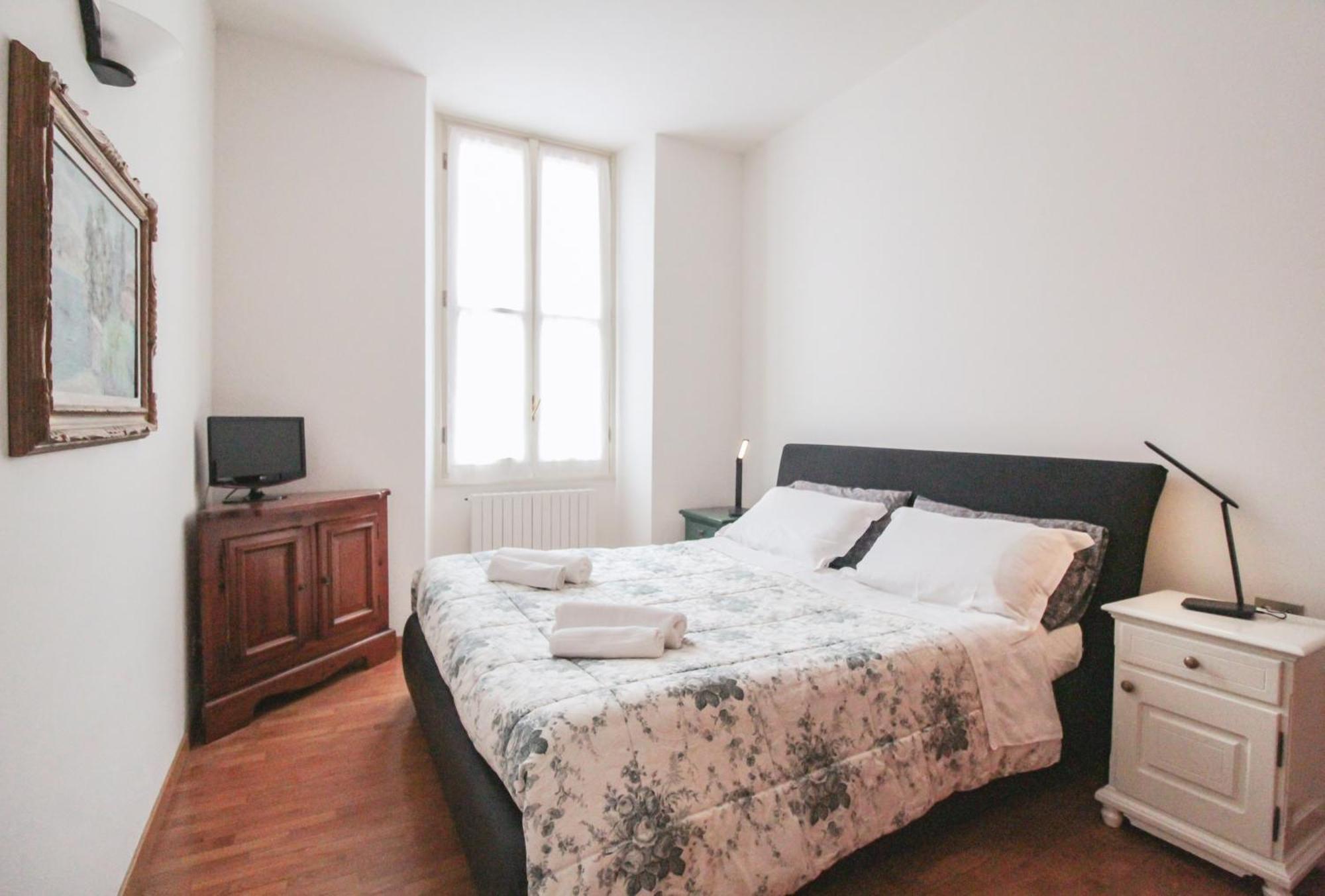 Lario Elegante Apartment *
