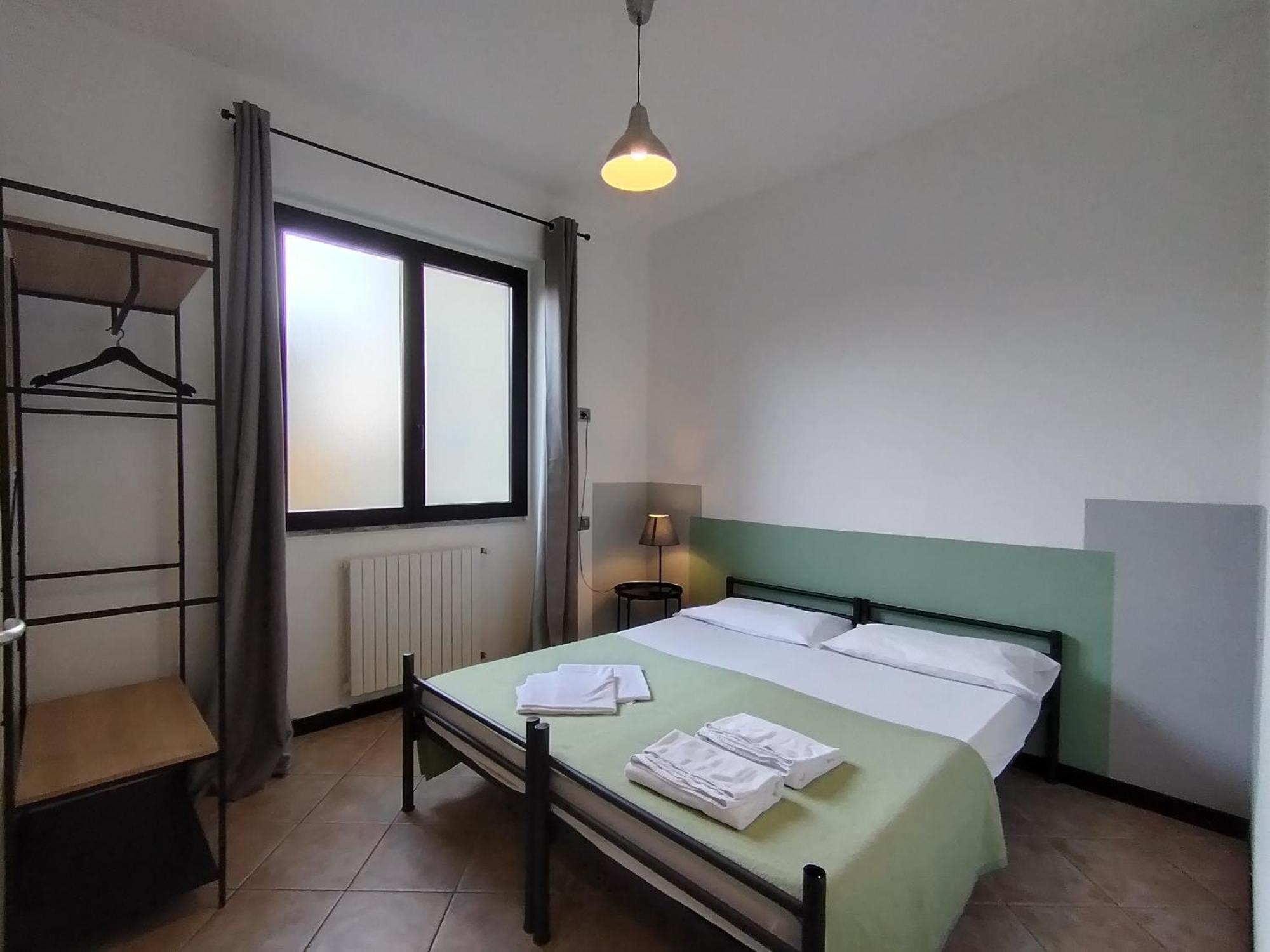 Hostel Lake Como Beach Hostel *
