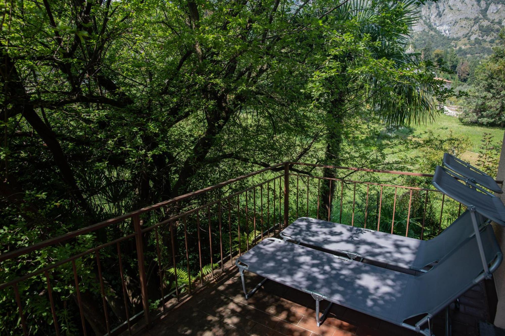 Apartment Serene Garden Getaway
