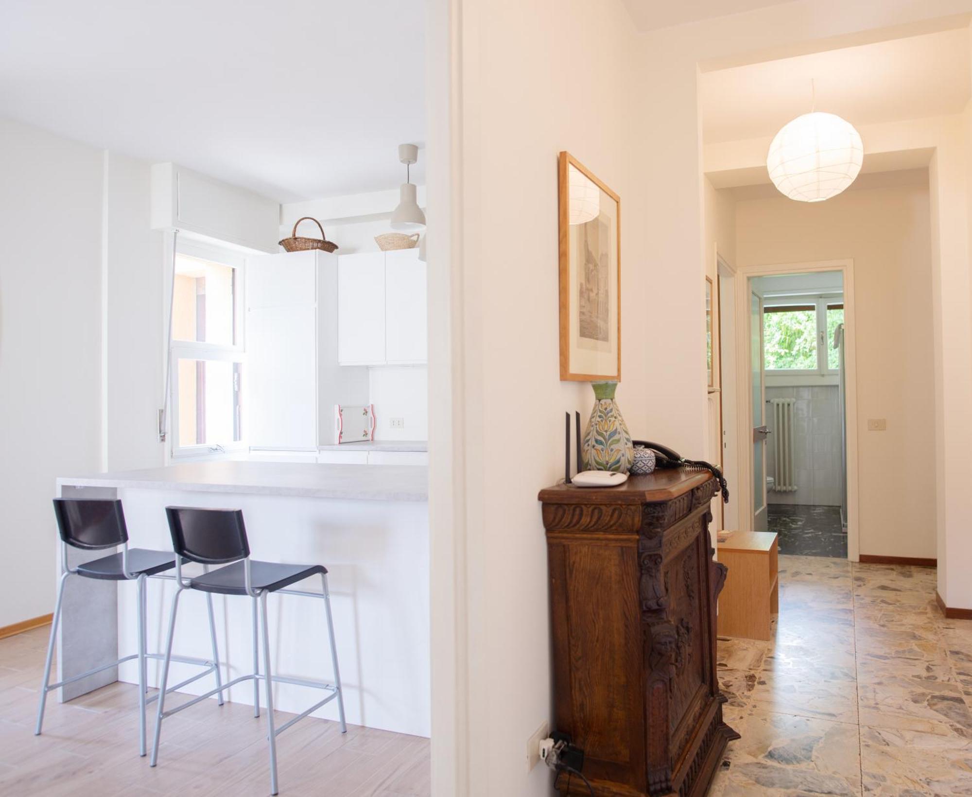 Serene Garden Getaway Apartment *