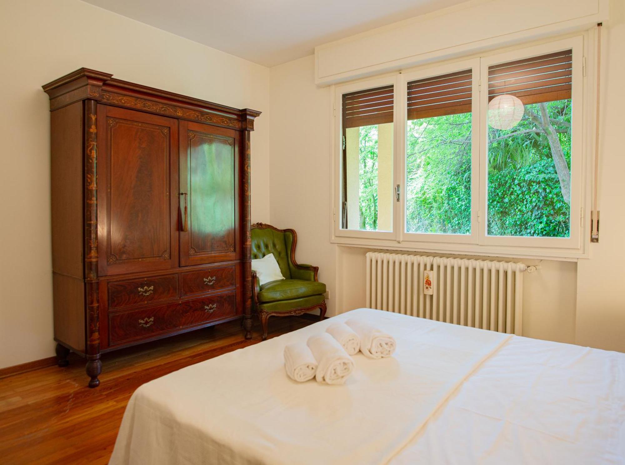 Serene Garden Getaway Apartment *
