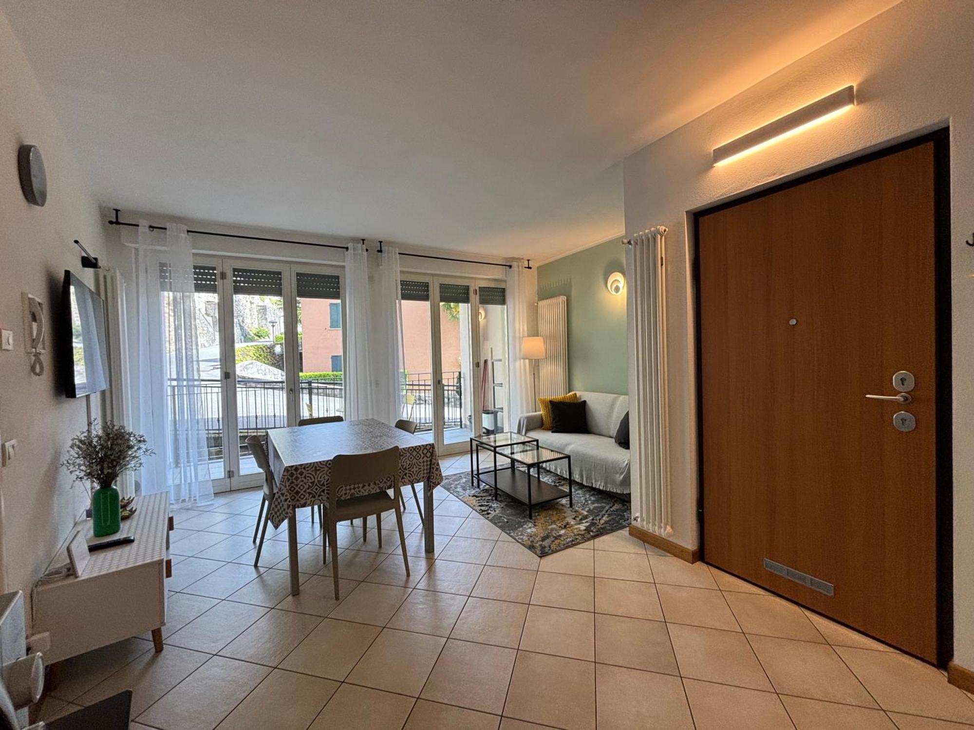 Apartment Sunrise On The - Larihome A59 Musso
