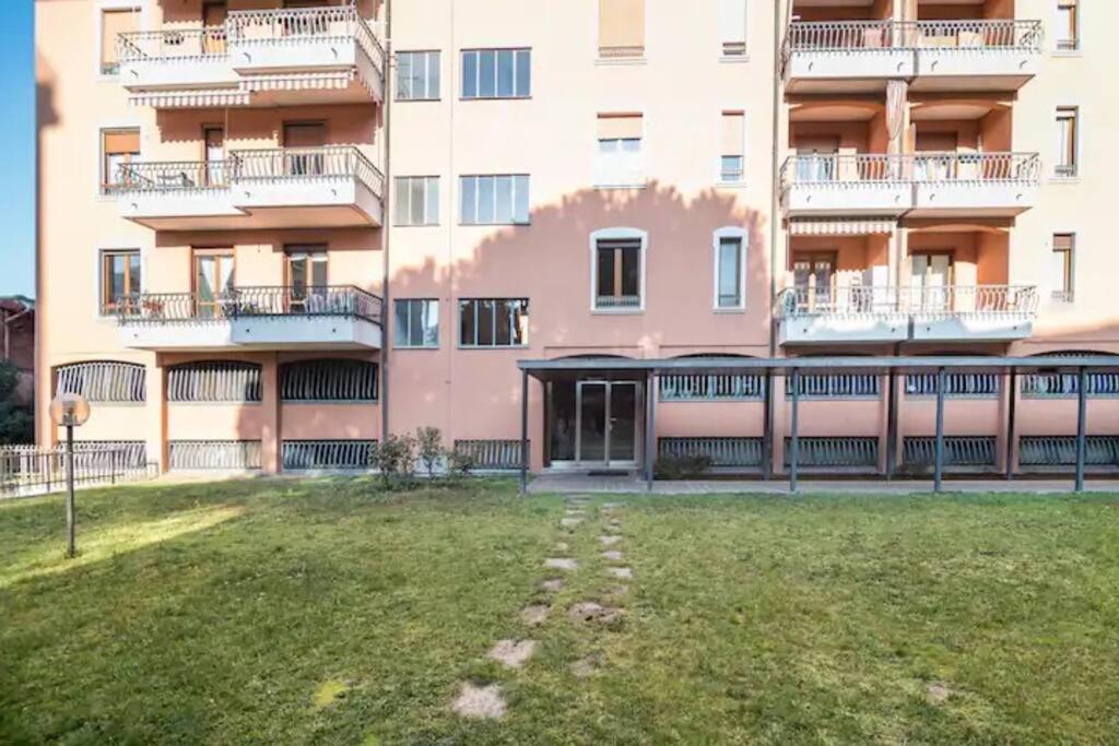 101, Centro Citta Apartment Como