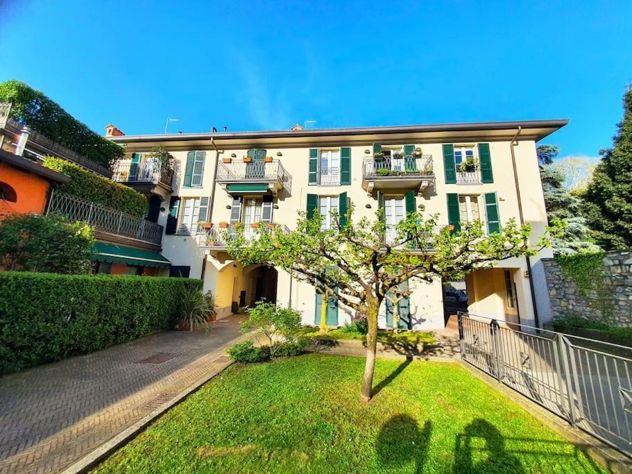 Apartment Suprema House, Jacuzzi, Lake 50mt Como