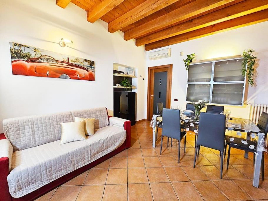 Suprema House, Jacuzzi, Lake 50mt *
