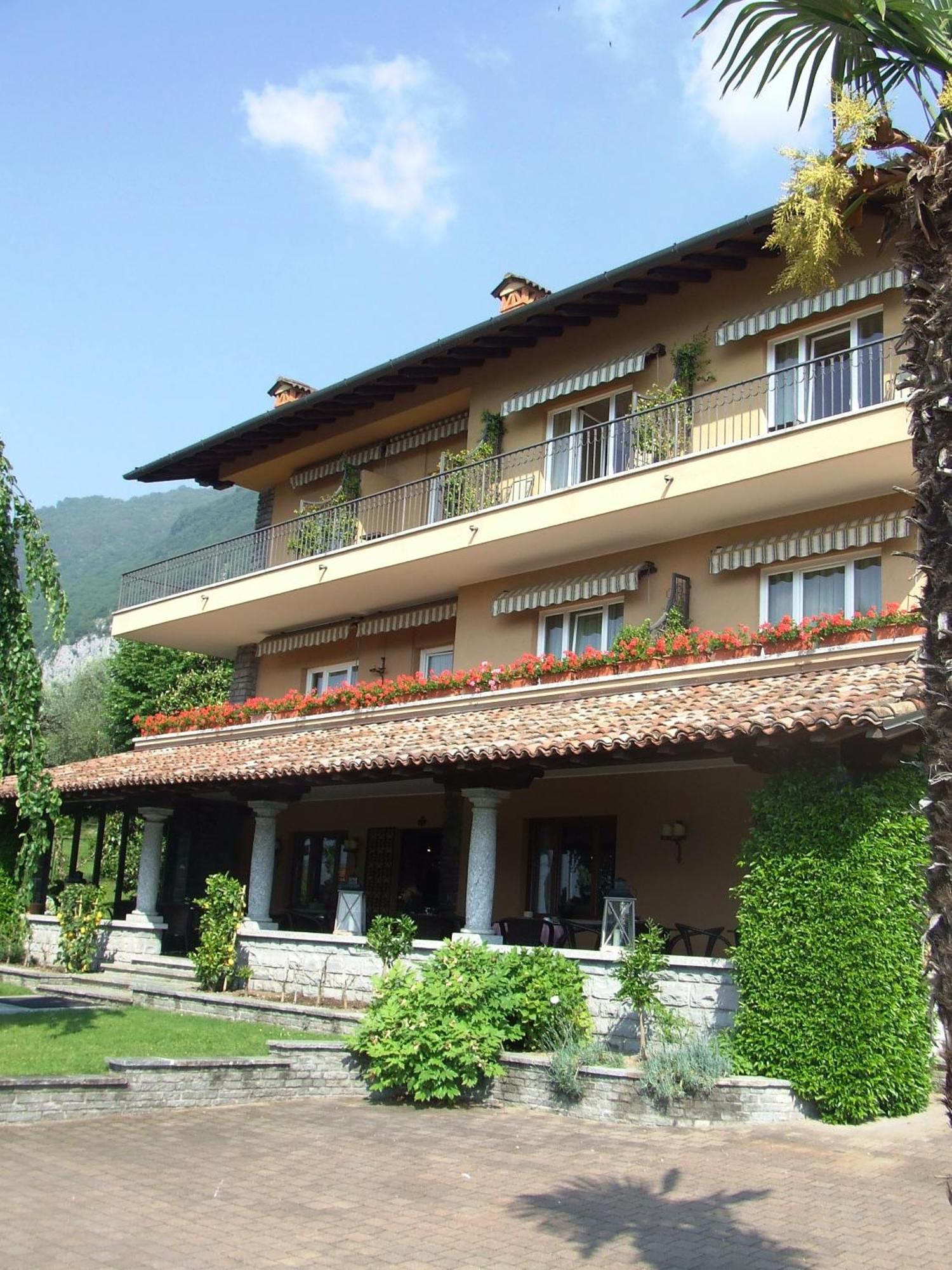 Hotel Edy Tremezzo