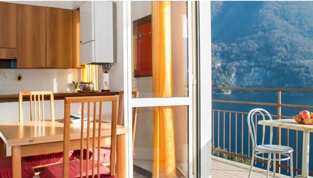 La Porta Sul Apartment Laglio