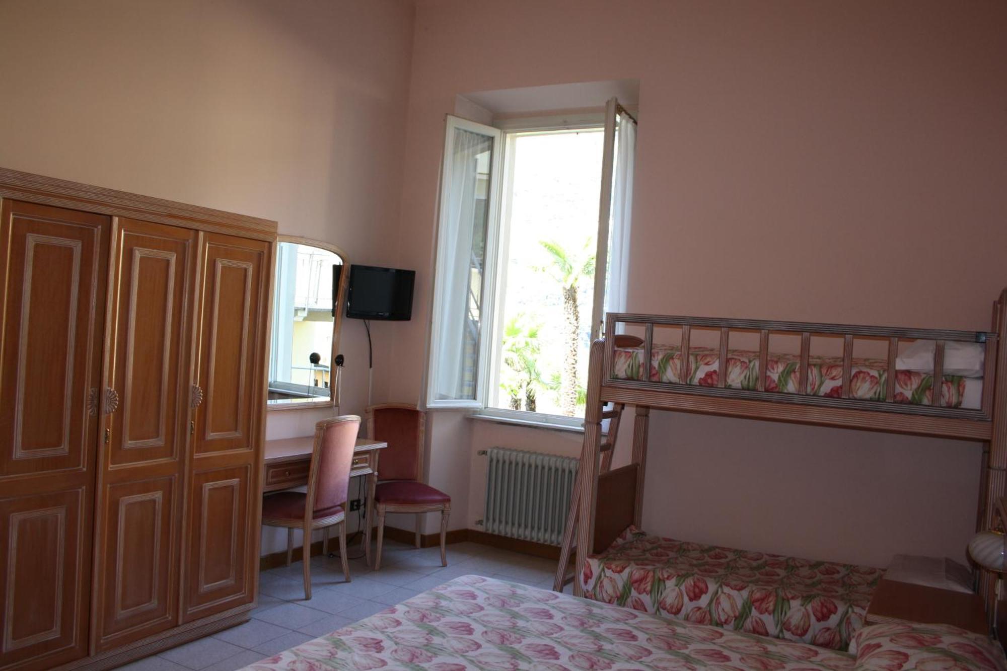 Vapore Hotel Torno