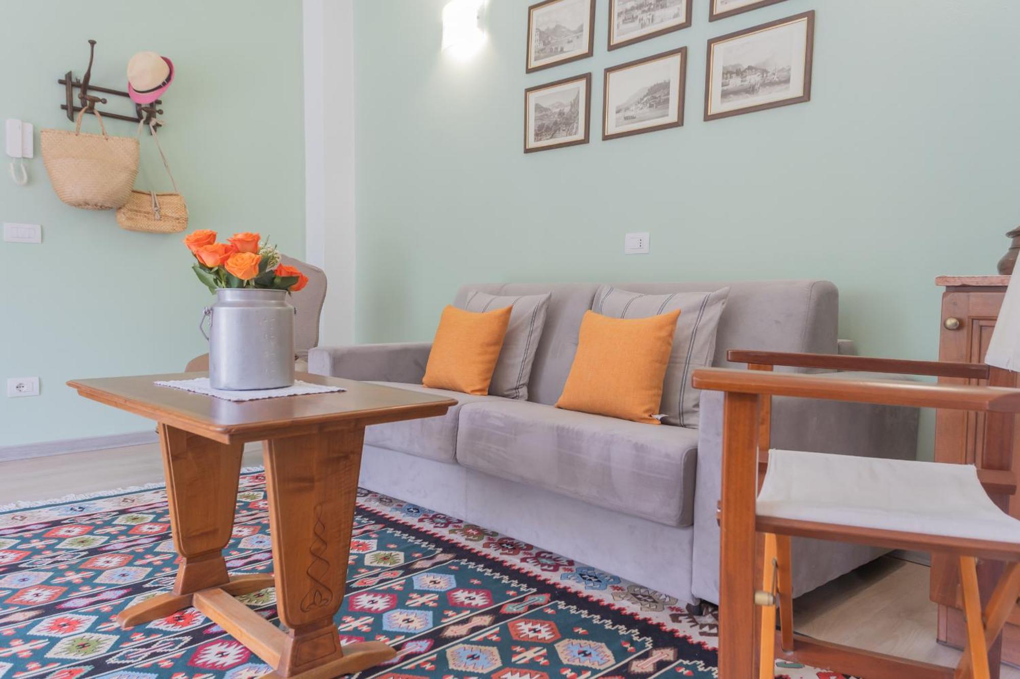 La Quiete With Private Garden By Rent Apartment