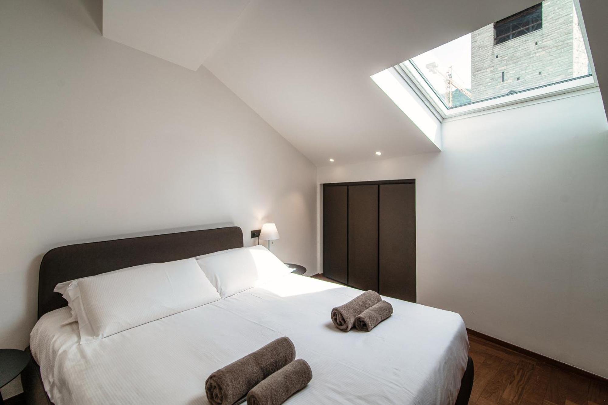Dome's Magic - The House Of Travelers Apartment Como