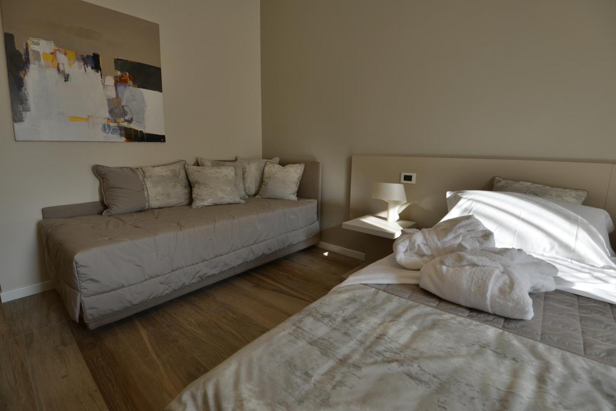 Daman Rooms & Breakfast *