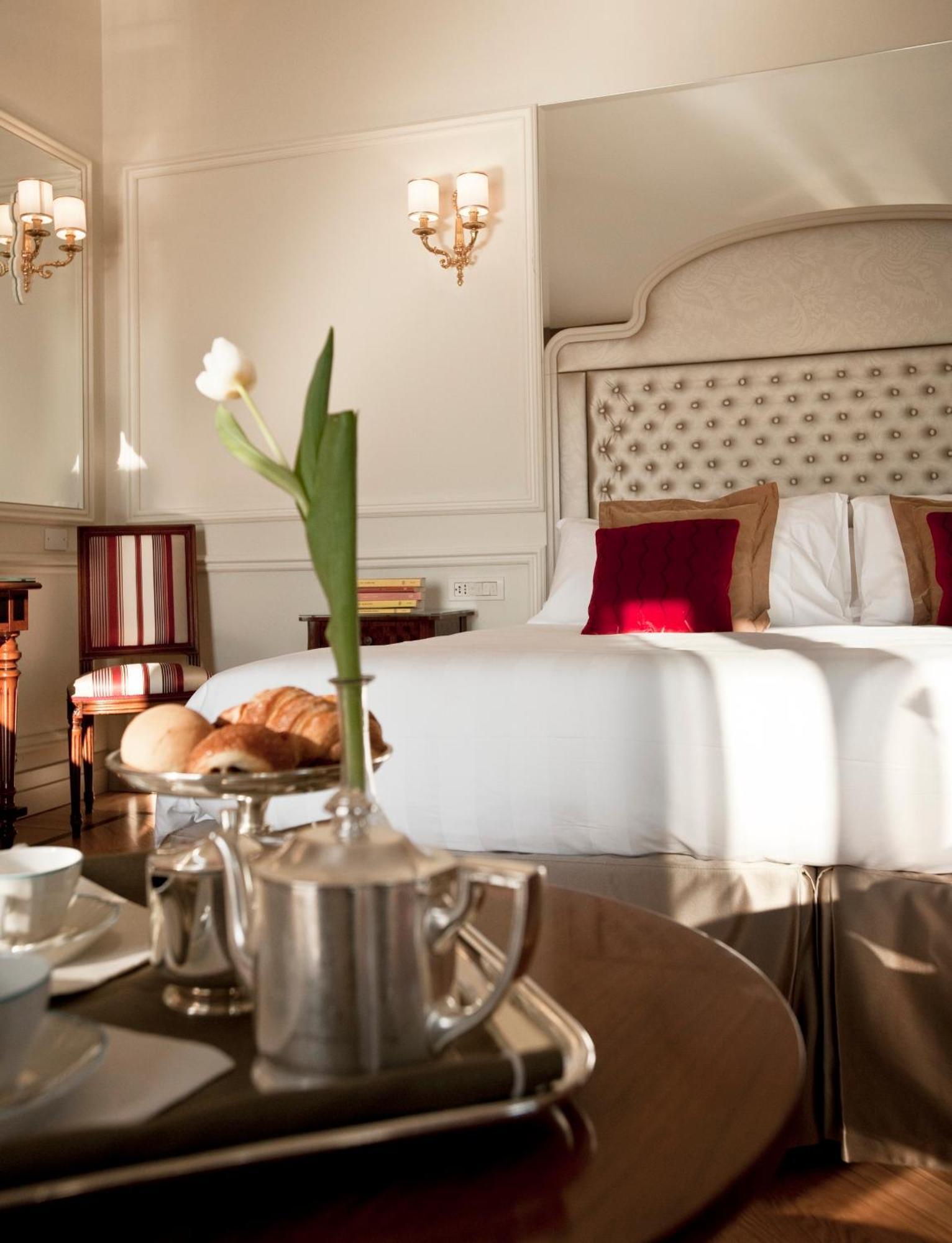 Flori Hotel Como