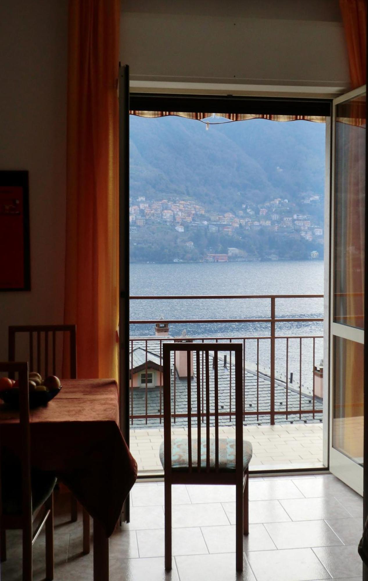 Apartment La Porta Sul Laglio