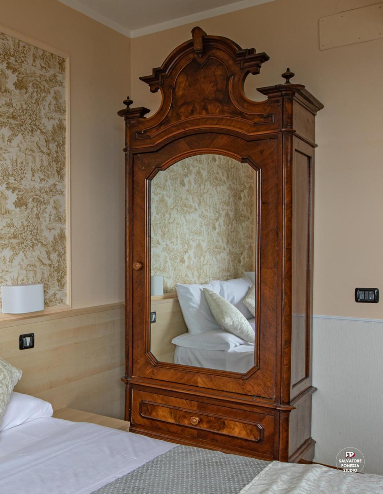 Vista Hotel Brunate