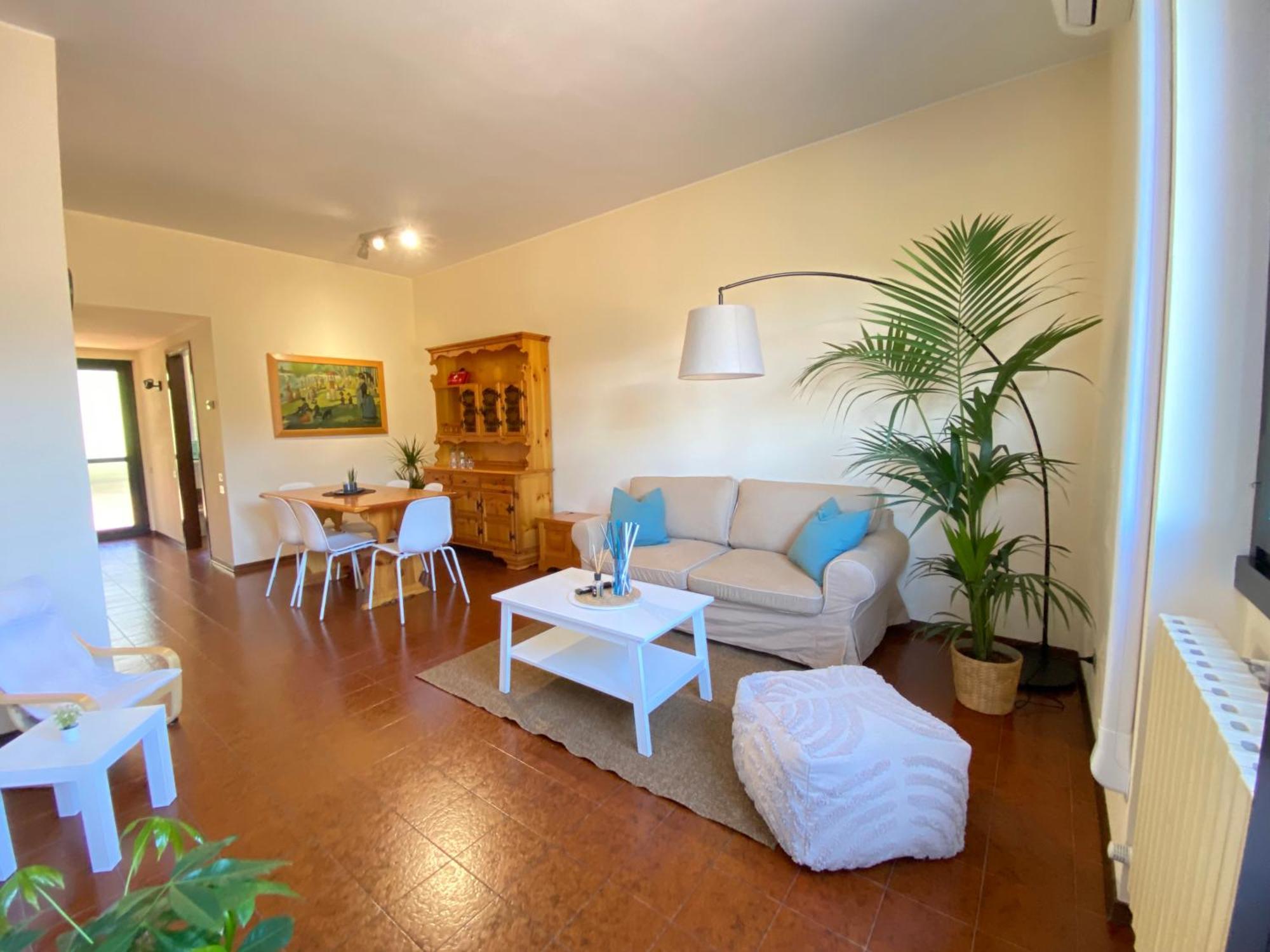 Sunsetview - Swimming Pool And Garden Apartment *