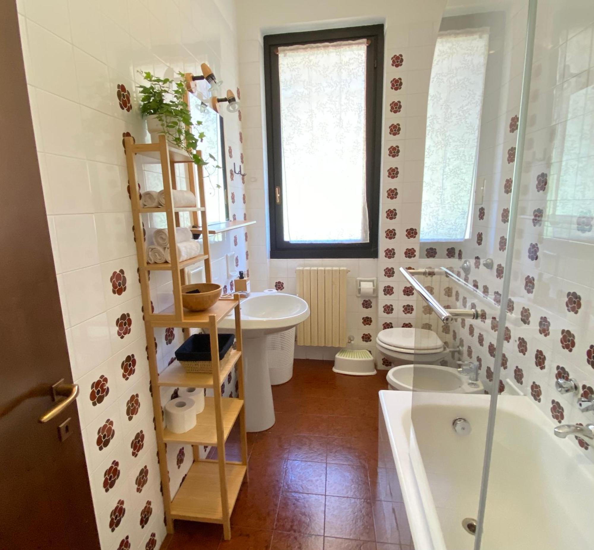 Apartment Sunsetview - Swimming Pool And Garden Lierna