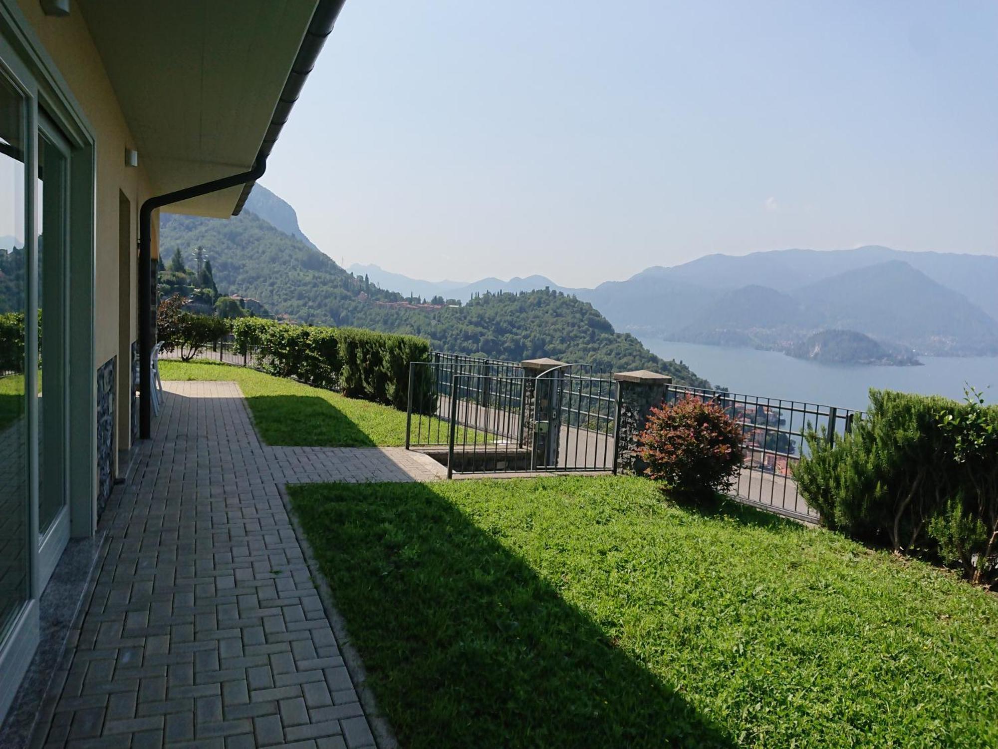 Lakecomoweb * Perledo