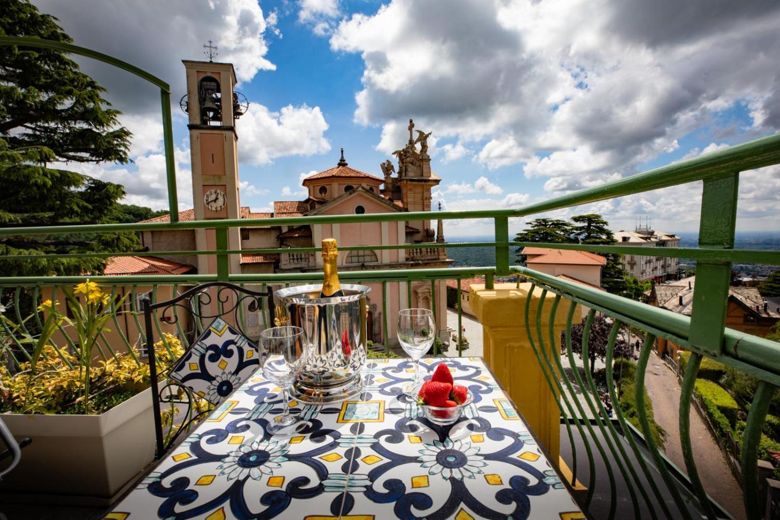 Vista Brunate