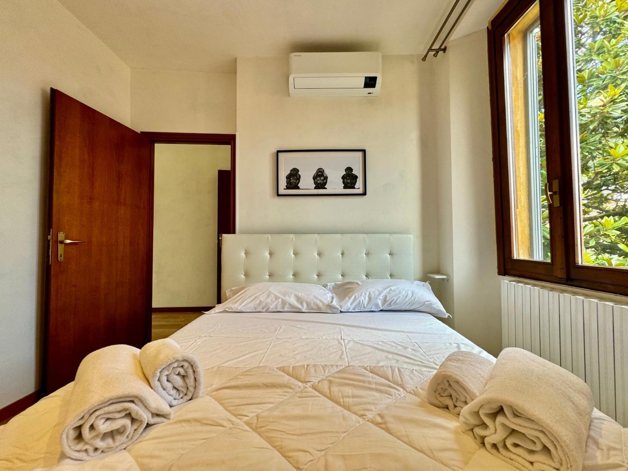 2bd Near The Station Apartment *