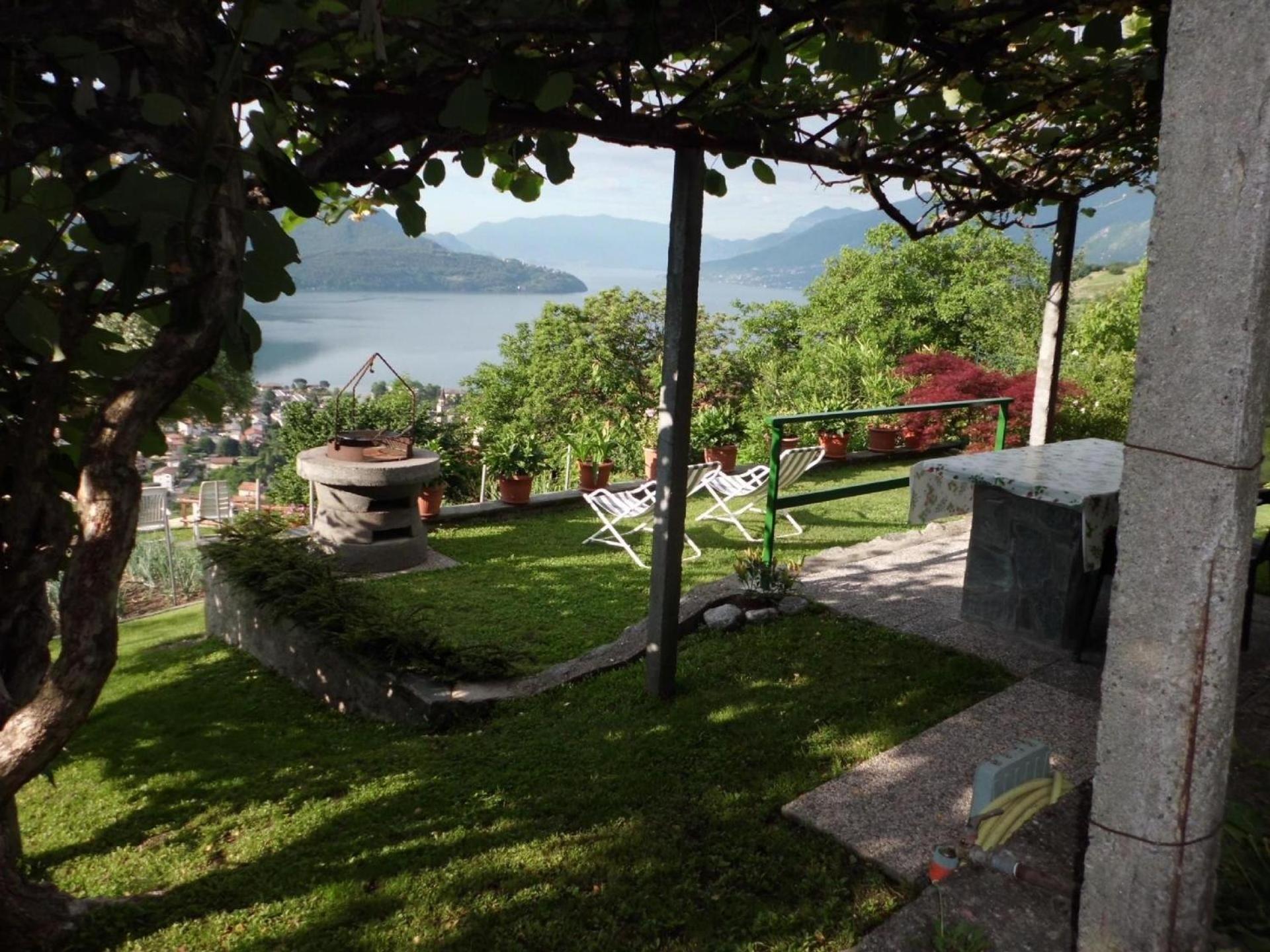 Ferienwohnung Mit Pelletofen Und Direktem Zugang Zu Terrasse Und Garten