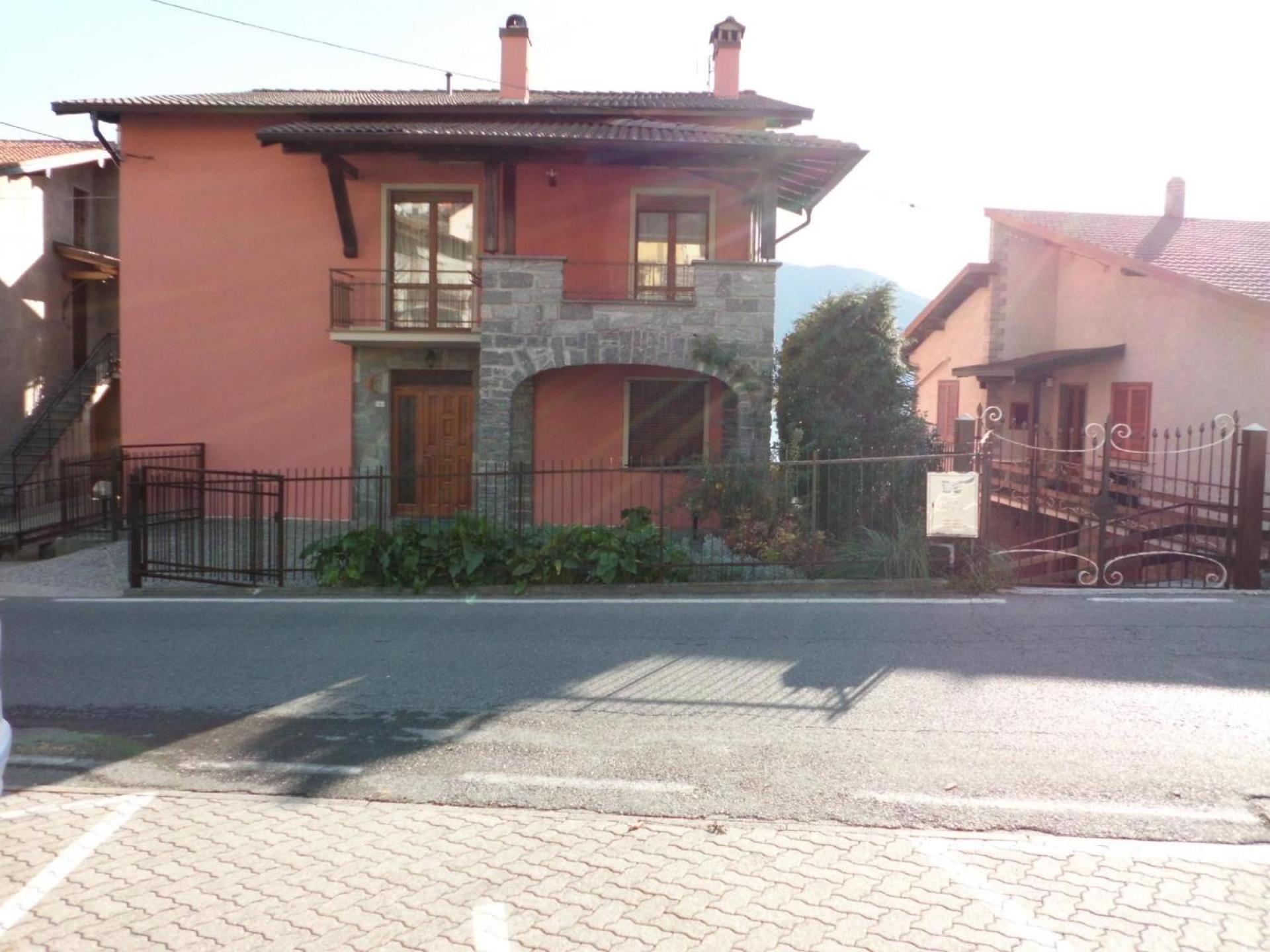 Apartment Ferienwohnung Mit Pelletofen Und Direktem Zugang Zu Terrasse Und Garten Vercana