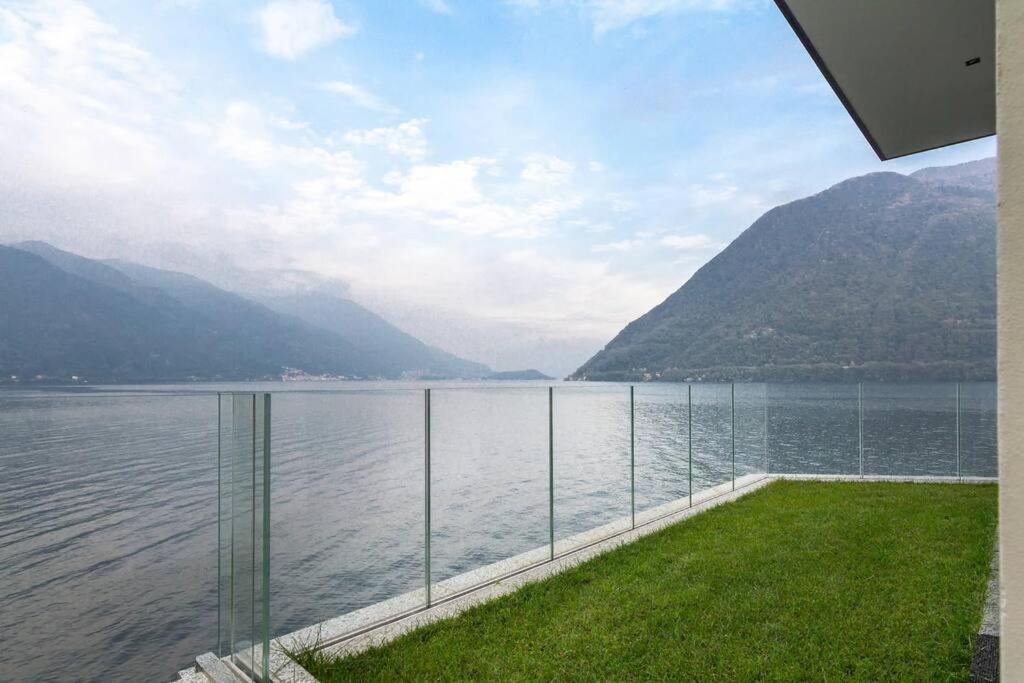 Villa Modern Eco-friendly On Lake Como Brienno