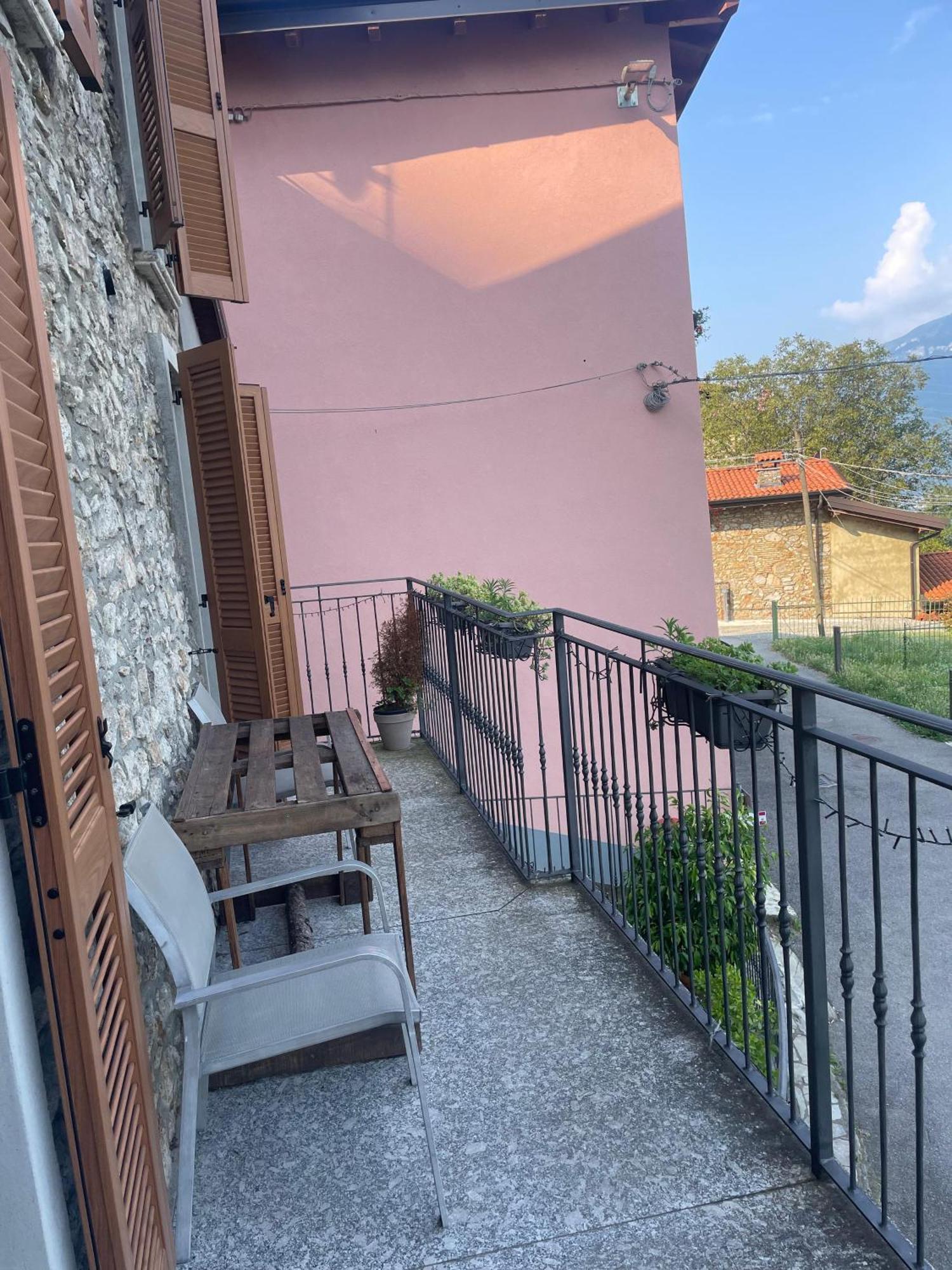 Stone House: Fairytale Flat With Magic View *