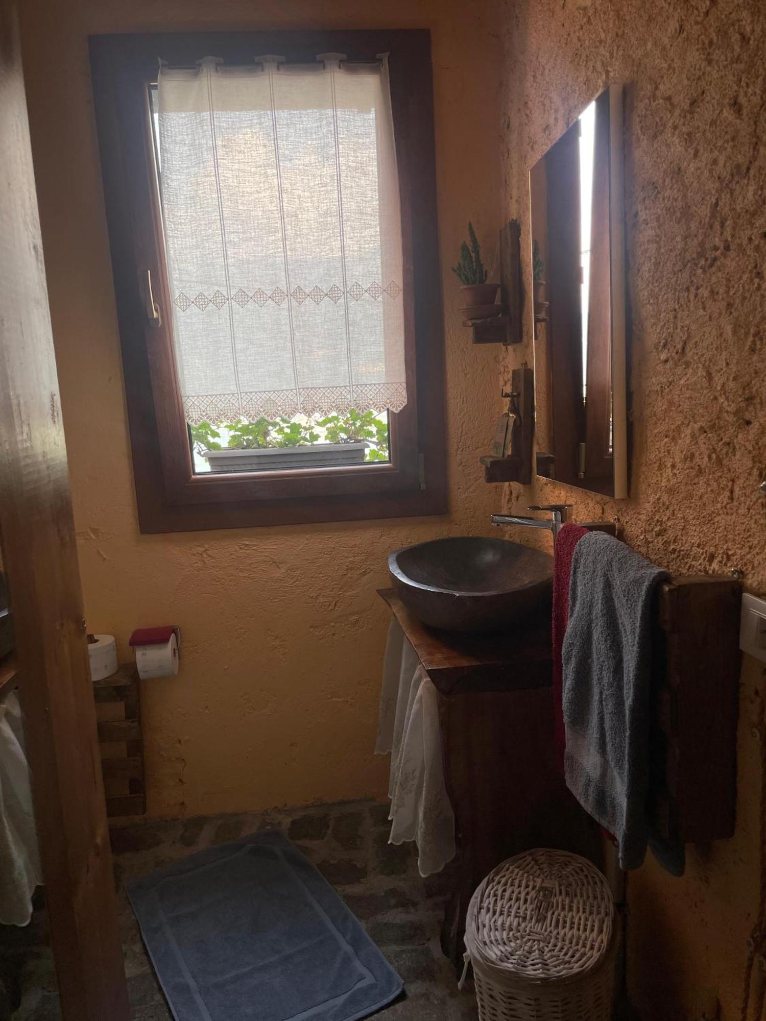 Stone House: Fairytale Flat With Magic View * Bellano