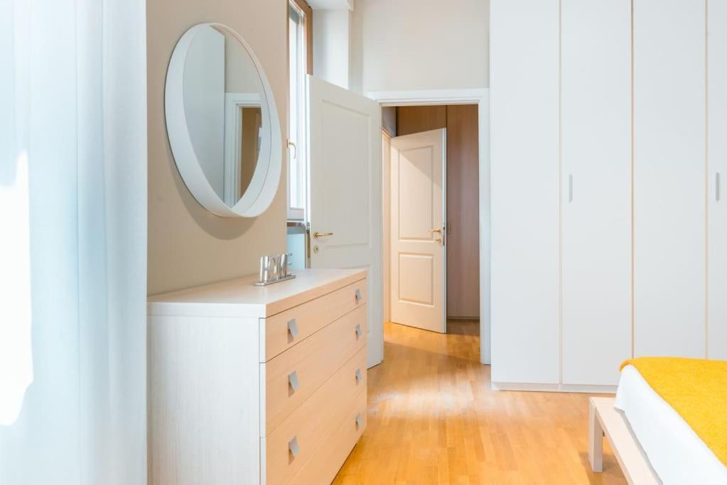 Loft Limone, By R Collection *