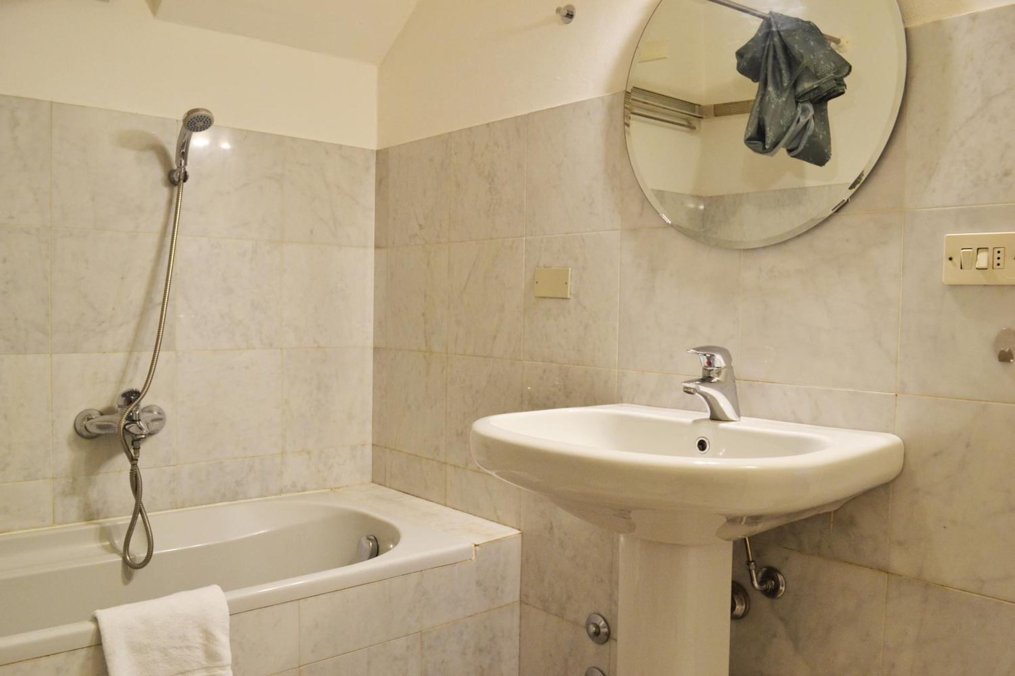 Anzi32 Apartment Como