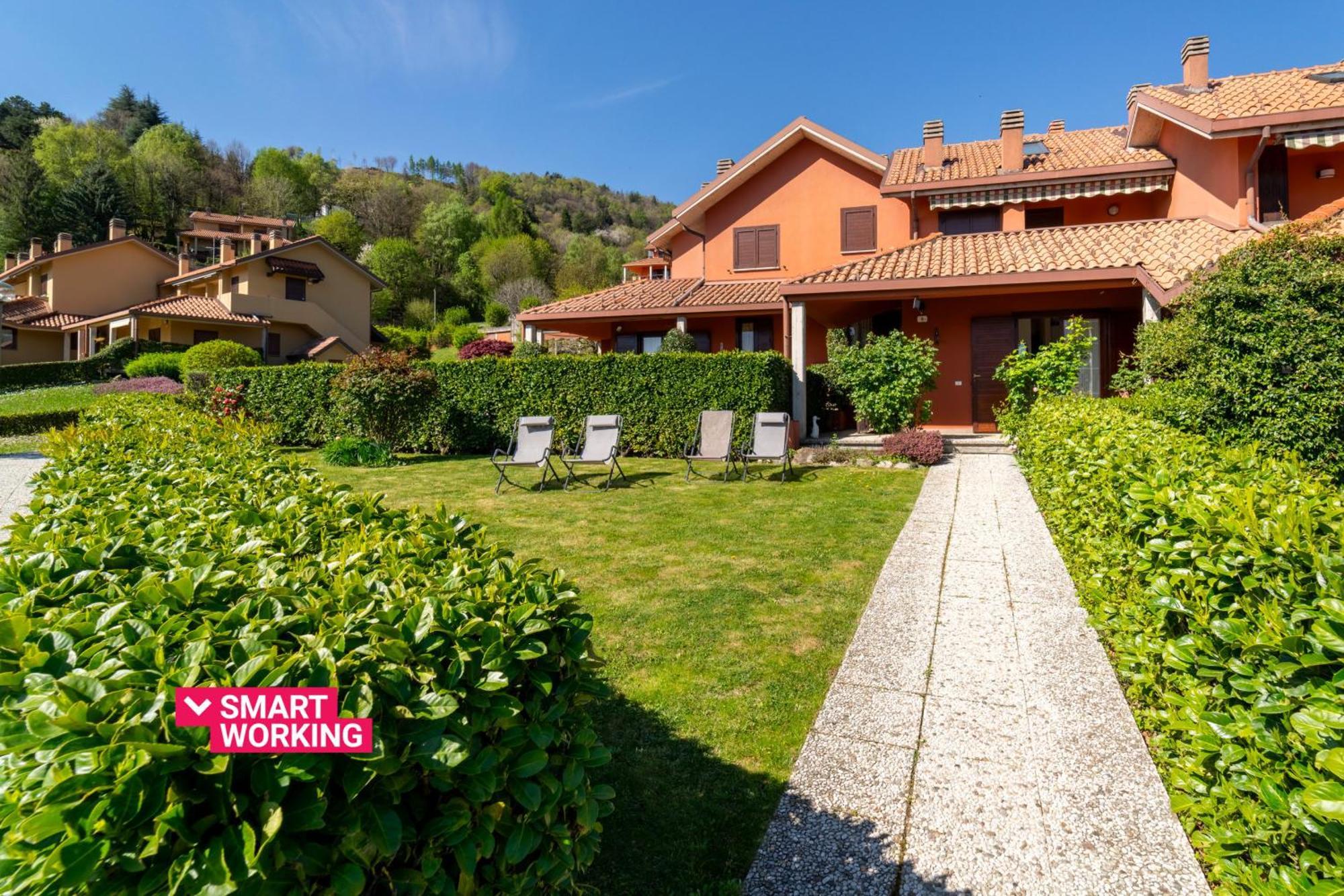 Panorama And Garden By Wonderful Italy