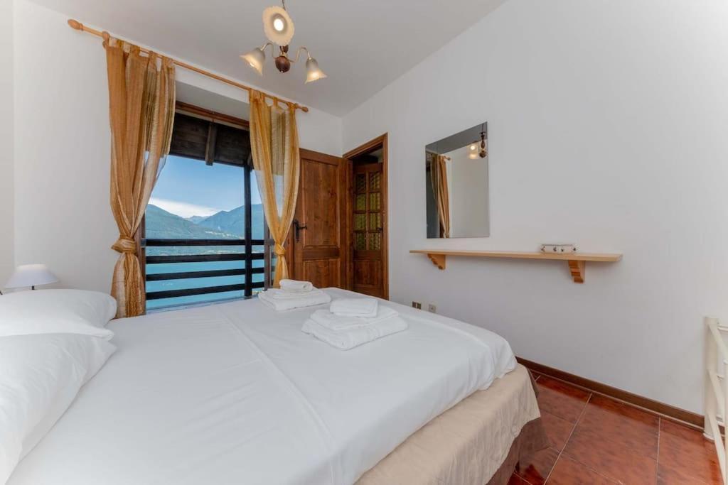 Eagle House, Vista Lago Pazzesca Holiday home