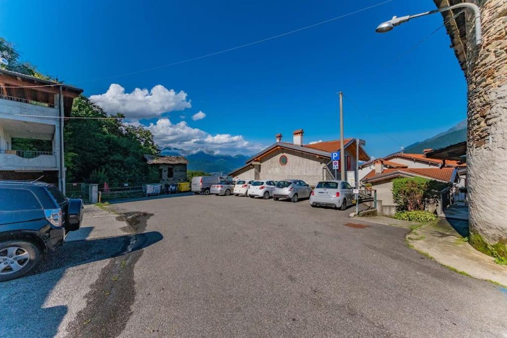 Eagle House, Vista Lago Pazzesca