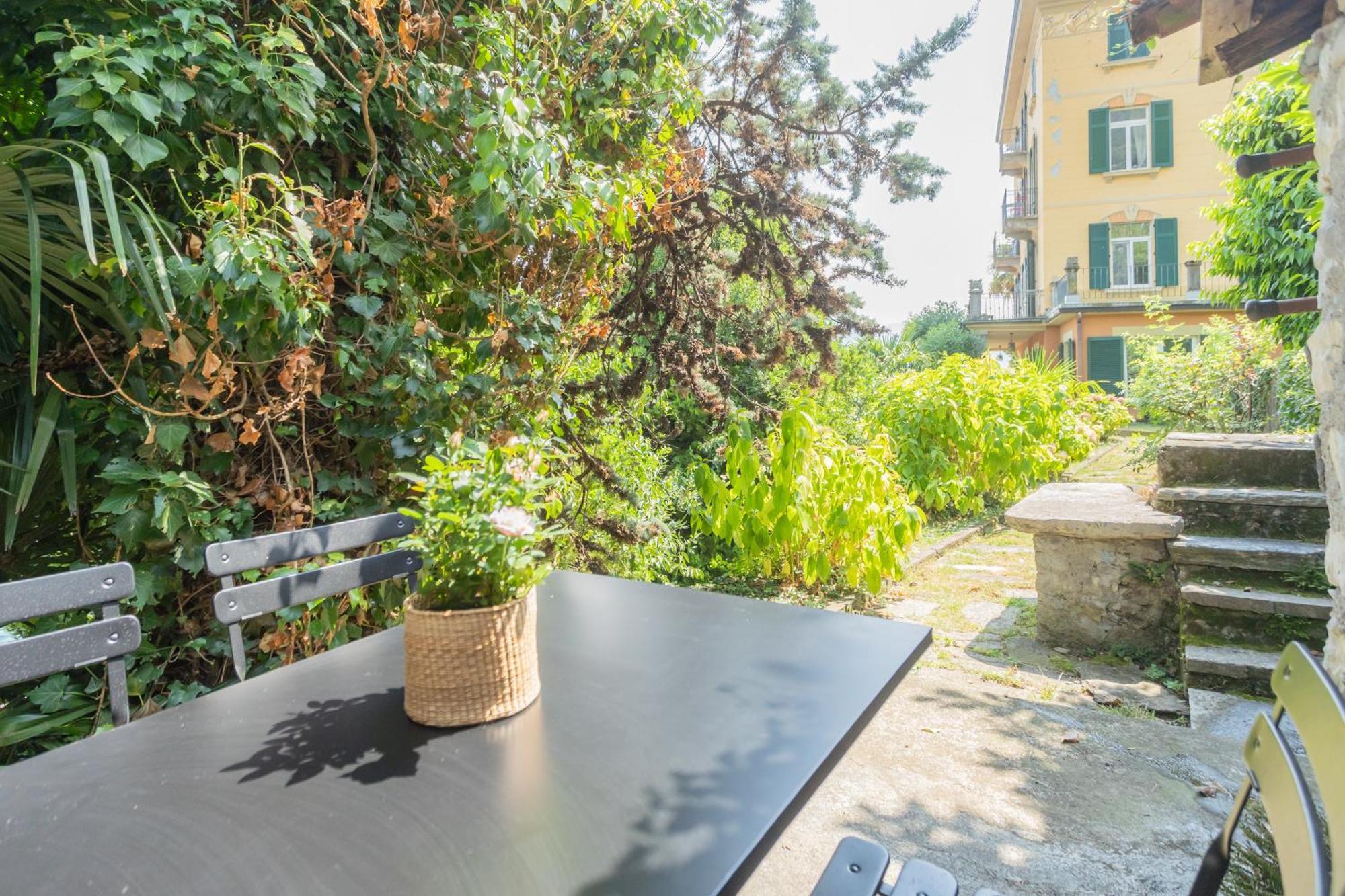 Lakeview Paradise By Rent Apartment